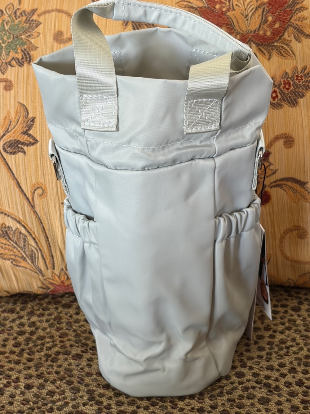 IHKWIP Insulated Water Bottle Crossbody Caddy ~ Pearl Grey - Picture 4 of 10